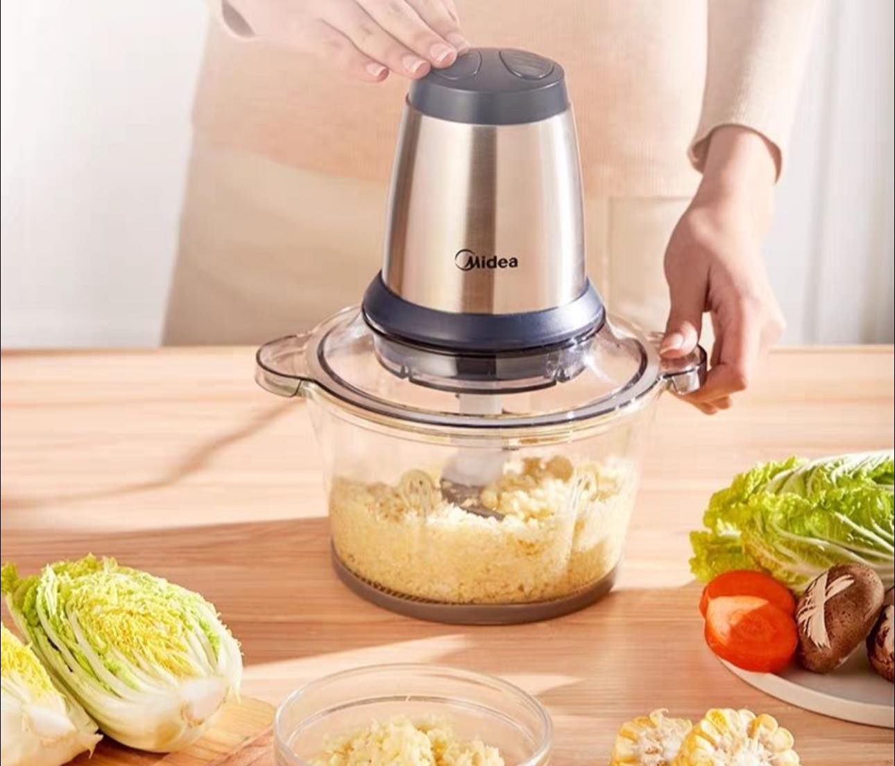 Midea 220V Electric Meat Grinder & Chopper - Versatile Meat Mincer Machine for Home Use